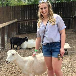 Meet your Posher, Nicole